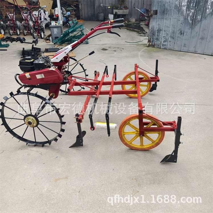 汽油自走式覆膜机 西瓜小拱棚铺膜机 起垄高垄地膜机