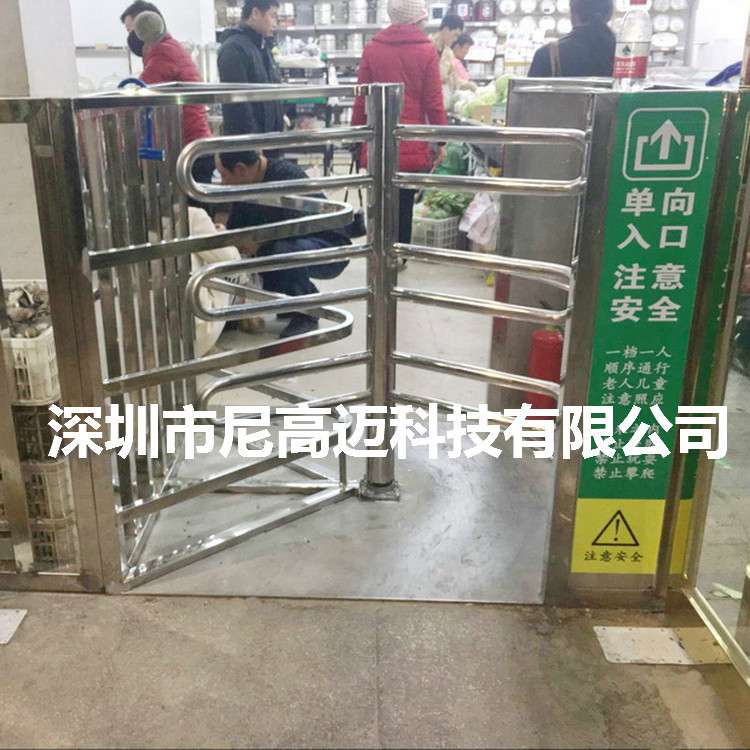 厂家供应不锈钢半高单项转动门公交汽车出站口手动三杆单向梳状门