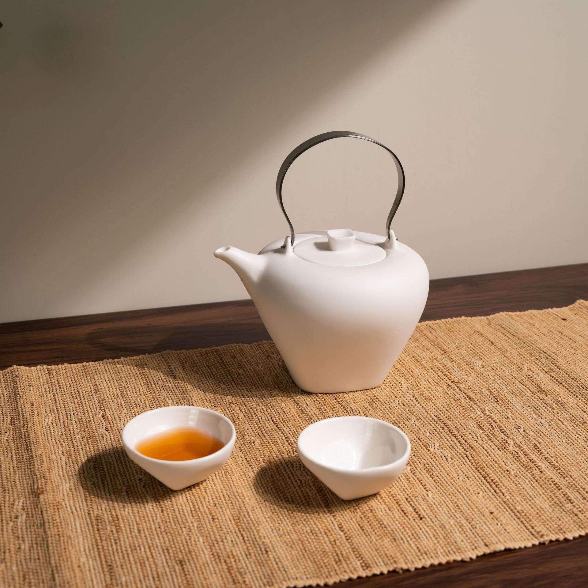 简约设计款陶瓷茶具水具咖啡杯碟水吧台茶桌样板间售楼处软装陈设