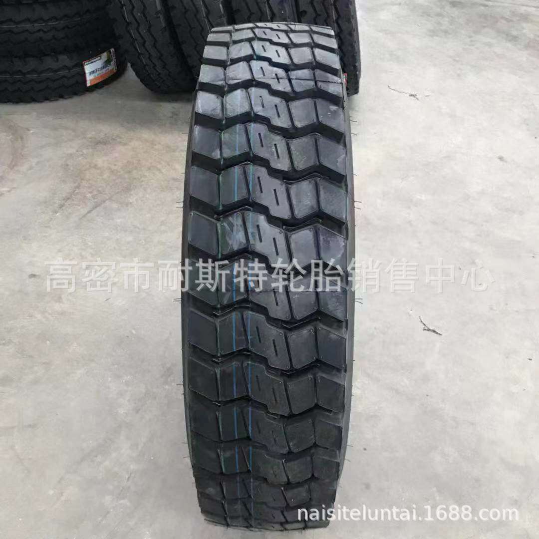 现货销售11.00R20全钢子午线轮胎前四后八卡车轮胎下单送内胎垫带