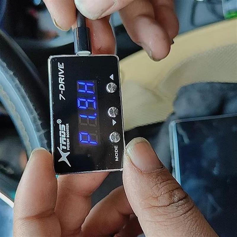 星锋行电子油门加速器汽车节气门控制器ECM/ECU动力提升省油改装