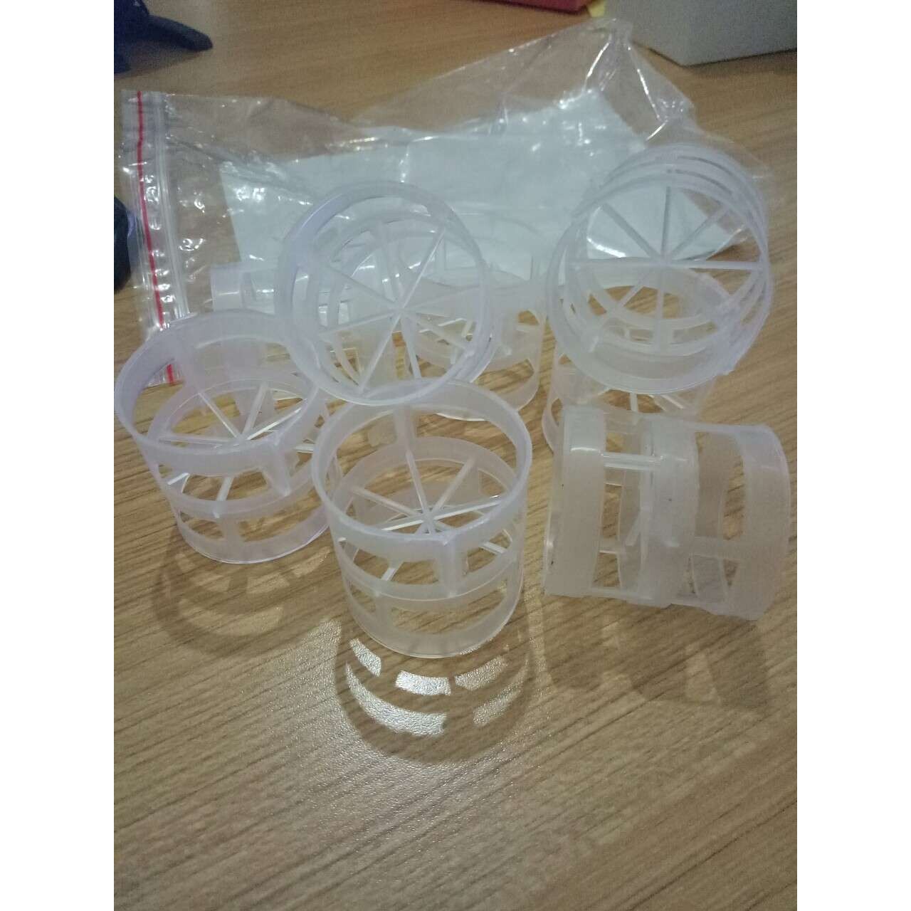 供应鲍尔环陶瓷环马鞍座耐酸耐碱填料大孔径吸附填料滤料过滤器