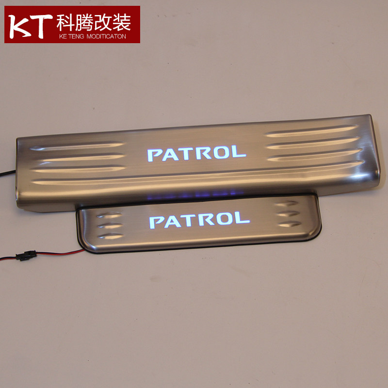专用于17-20款途乐y62LED带灯门槛条 不锈钢迎宾踏板内饰改装