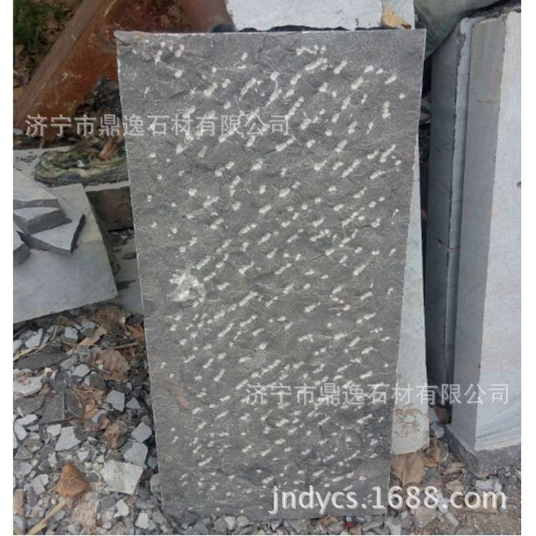厂家直销菠萝面地铺石 青石地铺石 芝麻灰花岗岩路沿石