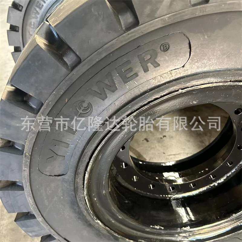 3.00-15叉车实心胎工程机械轮胎300-15厂家直供叉车轮胎实心胎
