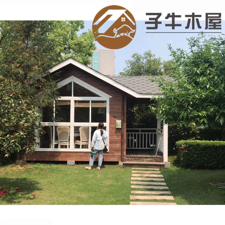 湖边度假木屋设计豪华木屋建造价格 环保休闲木屋自建房小别墅
