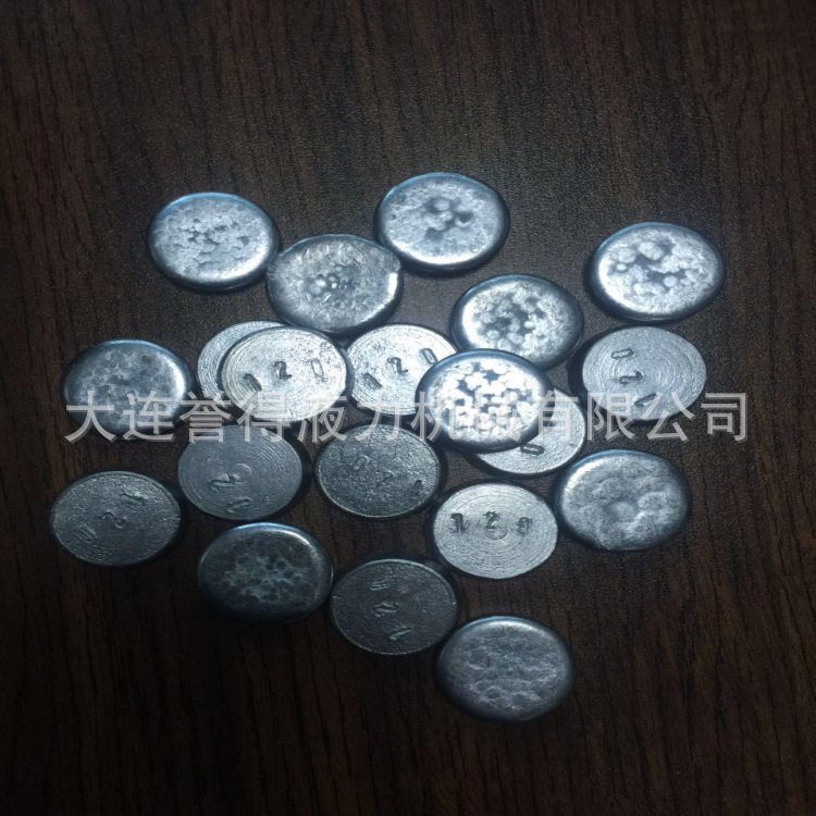限矩型液力耦合器易熔塞中的易熔合金熔化温度有90℃-142℃