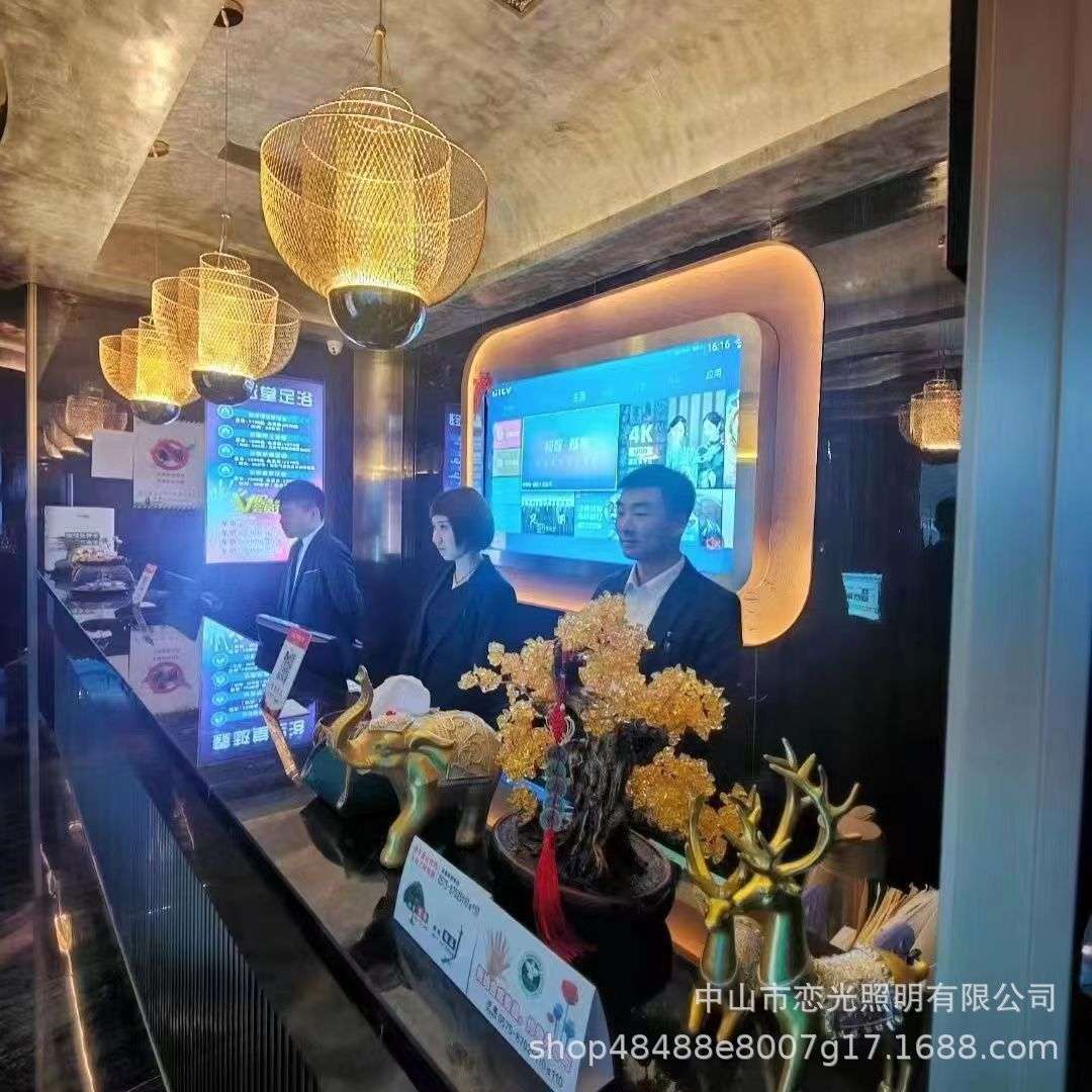 北欧铁艺网格吊灯意大利设计师创意个性造型光影艺术装饰吊灯餐厅