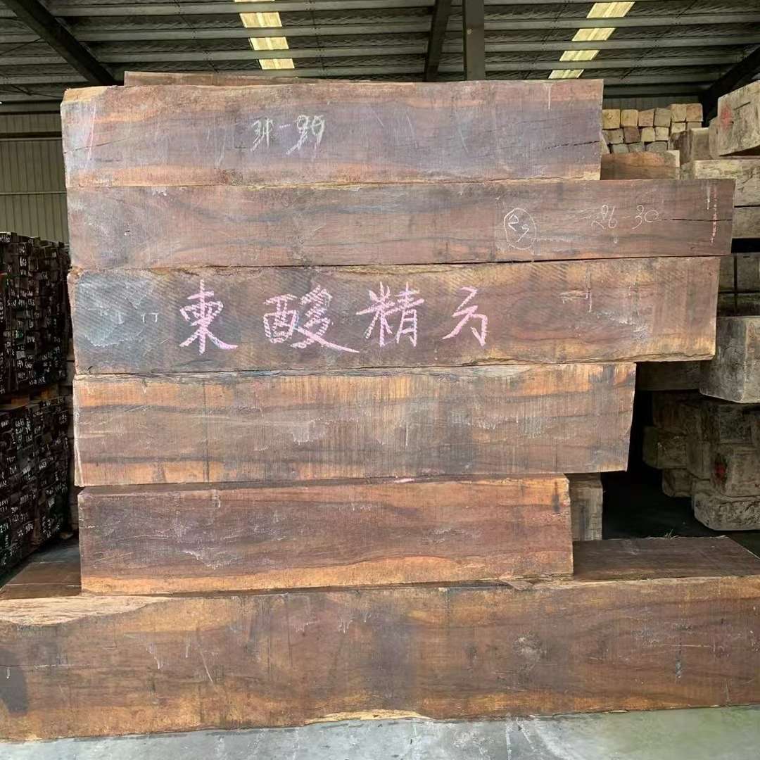 柬埔寨黑酸枝木印尼阔叶黄檀广和木业有限公司耐腐蚀实木板木质