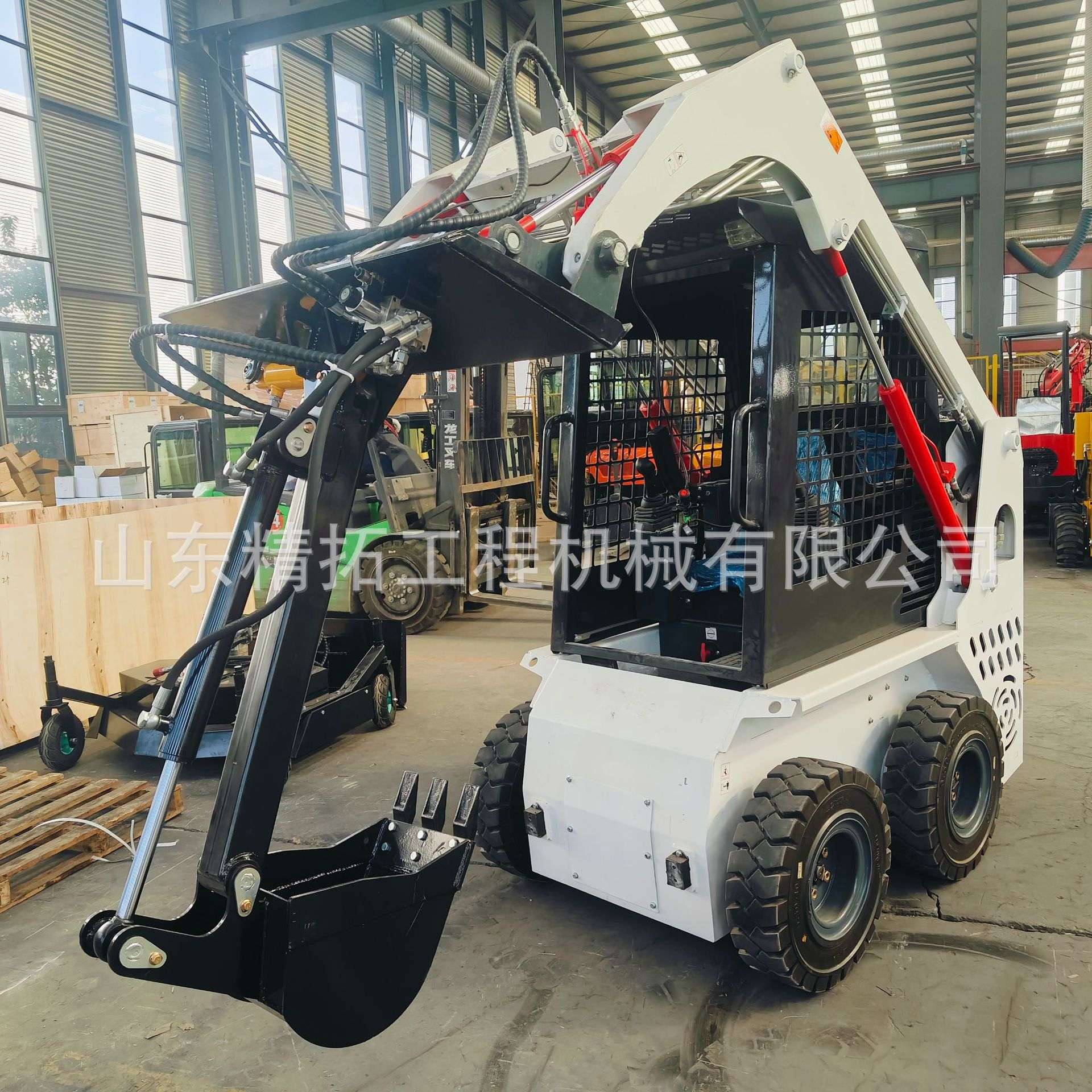 出口澳洲多功能迷你小铲车全地形轮式 滑移装载机建筑工地 运输车