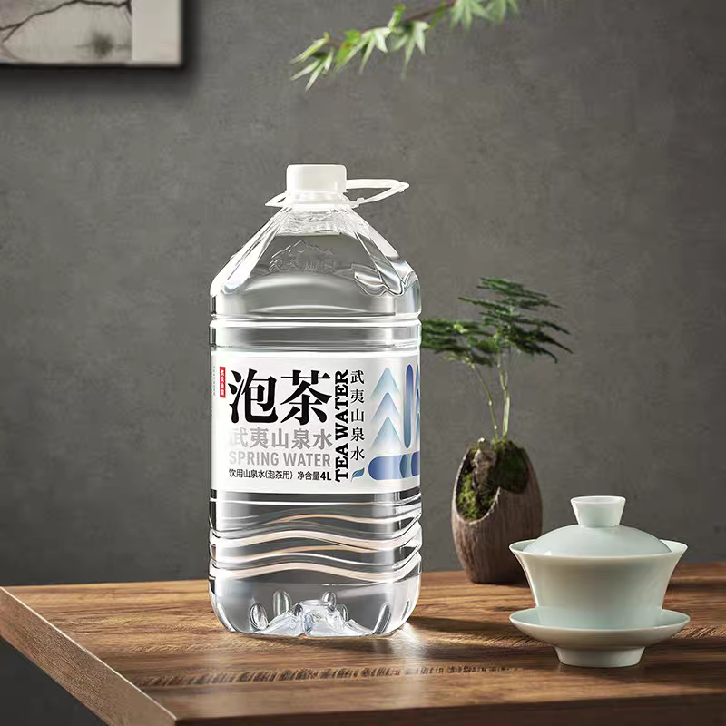农夫山泉泡茶是4L*4桶