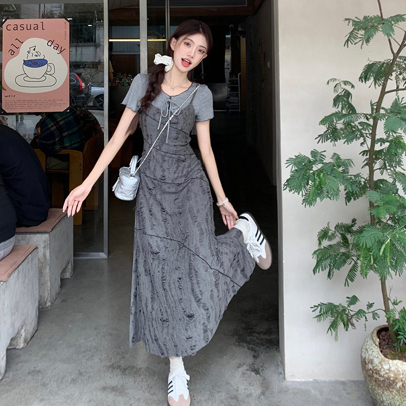 破洞v领吊带连衣裙女夏季
