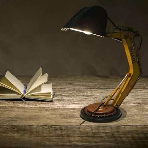 跨境新品Digger Desk Lamp仿真挖土机小夜灯树脂工艺品摆件