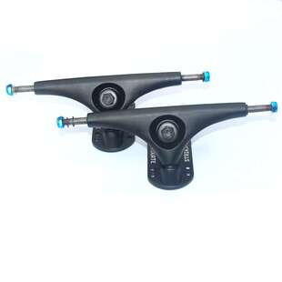 STRIKATE7英寸 圆孔支架 70mm 滑板轮ABEC 11 轴承钢静音轴承套装