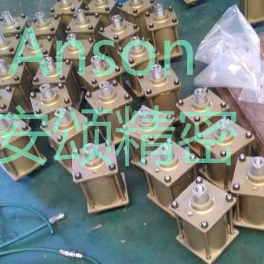 QGZ125*30 渣土车气缸 湖北晨风 QGZ-CF125*30 刹车气缸图片