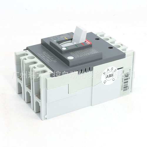ABB Formula塑壳断路器A1C125 TMF15/400 FF 3P+RCD;10135673