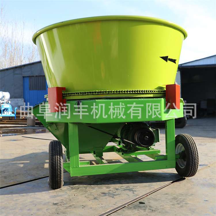 农作物秸秆圆盘粉碎机大进料口牲畜揉丝机方形草捆养殖场碎草机