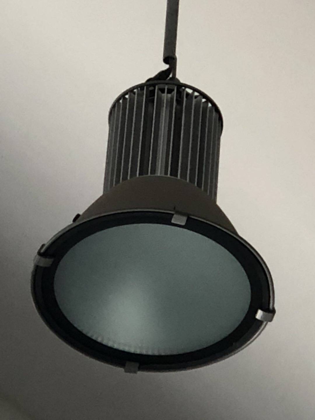 LED工矿灯天棚灯厂房灯车间灯车库灯灯吊链灯100w150w200w投光灯