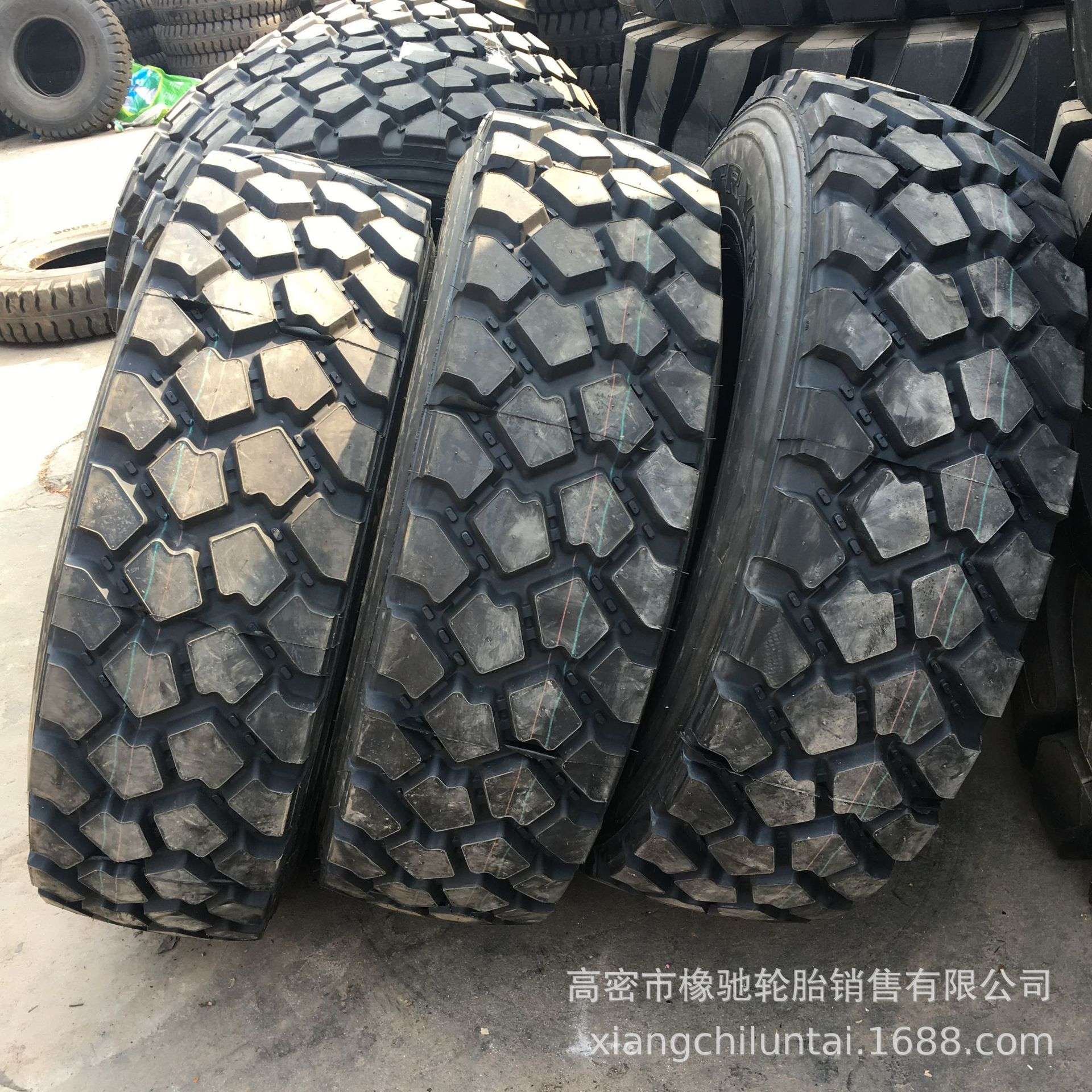 徐工130  150吨吊车轮胎365/85R20越野轮胎 起重机轮胎