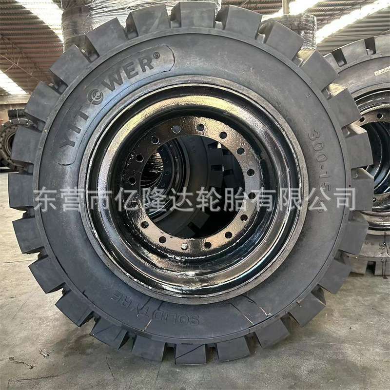 叉车实心轮胎合力杭州杭叉小五4.5吨后轮7.00-12前轮3.00-15轮胎