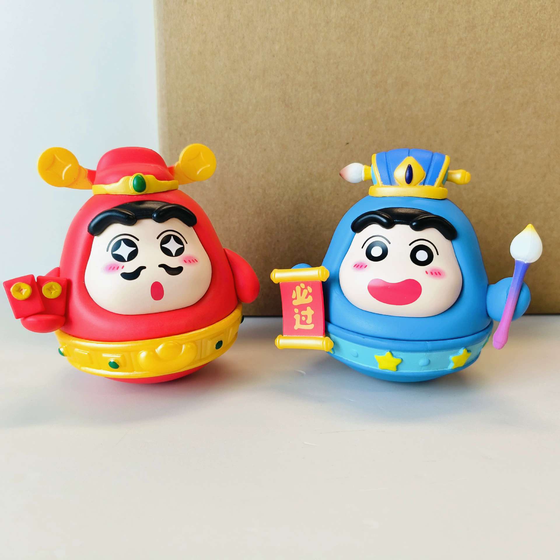 PVC 环保蜡笔小新财神不倒翁 4 款直播好物扭蛋热门家居创意摆件