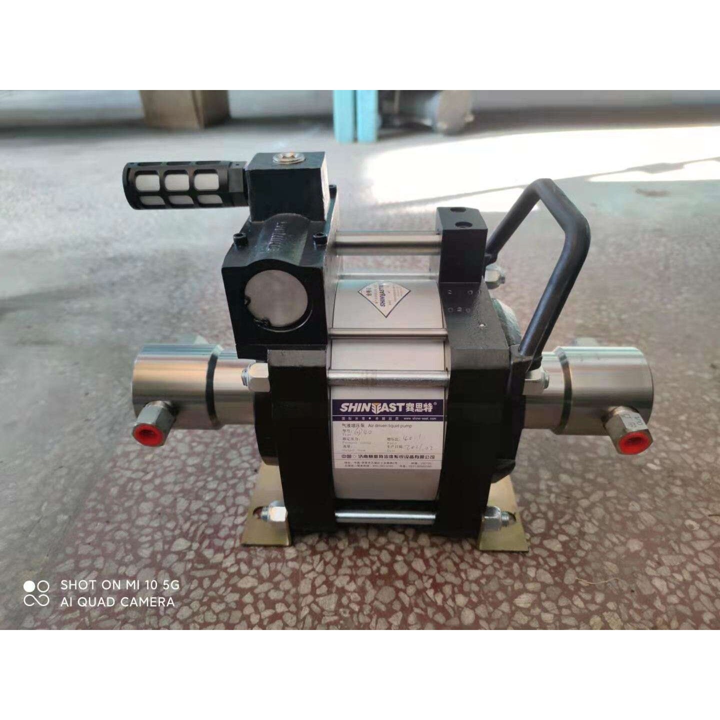 济南赛思特气液增压泵设备32 MPa GD40气动双作用泵320Bar320公斤