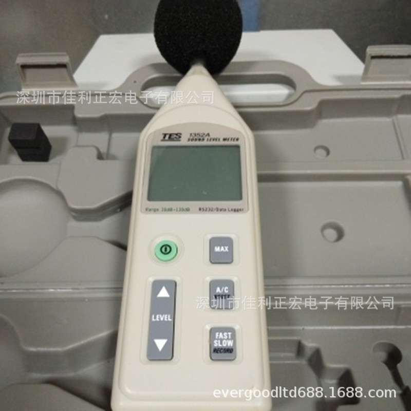 泰仕TES-1352A可程式噪音计 手持式分贝计 声级计30dB-130dB