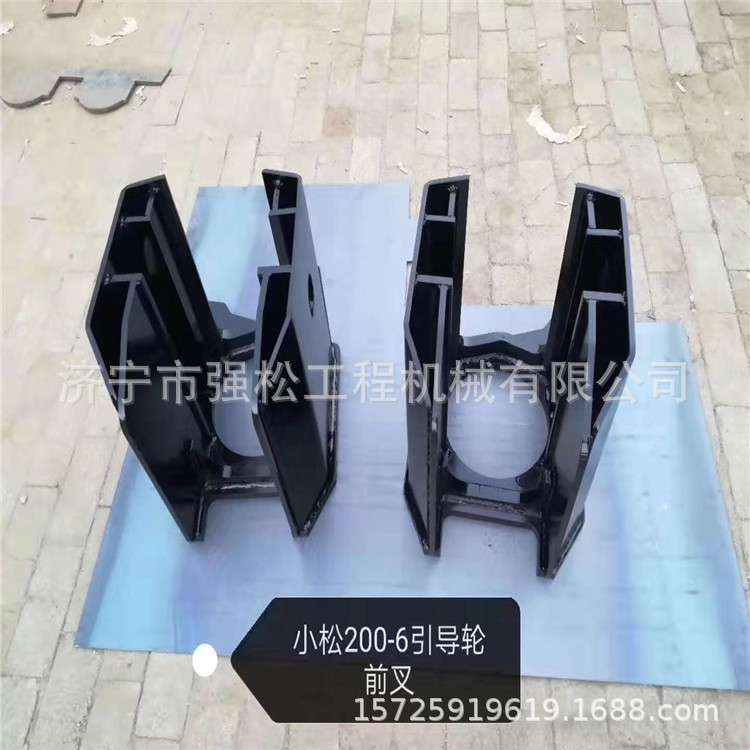 现货销售pc200-6-7-8引导轮前叉挖掘机发动机罩驾驶室座椅燃油泵