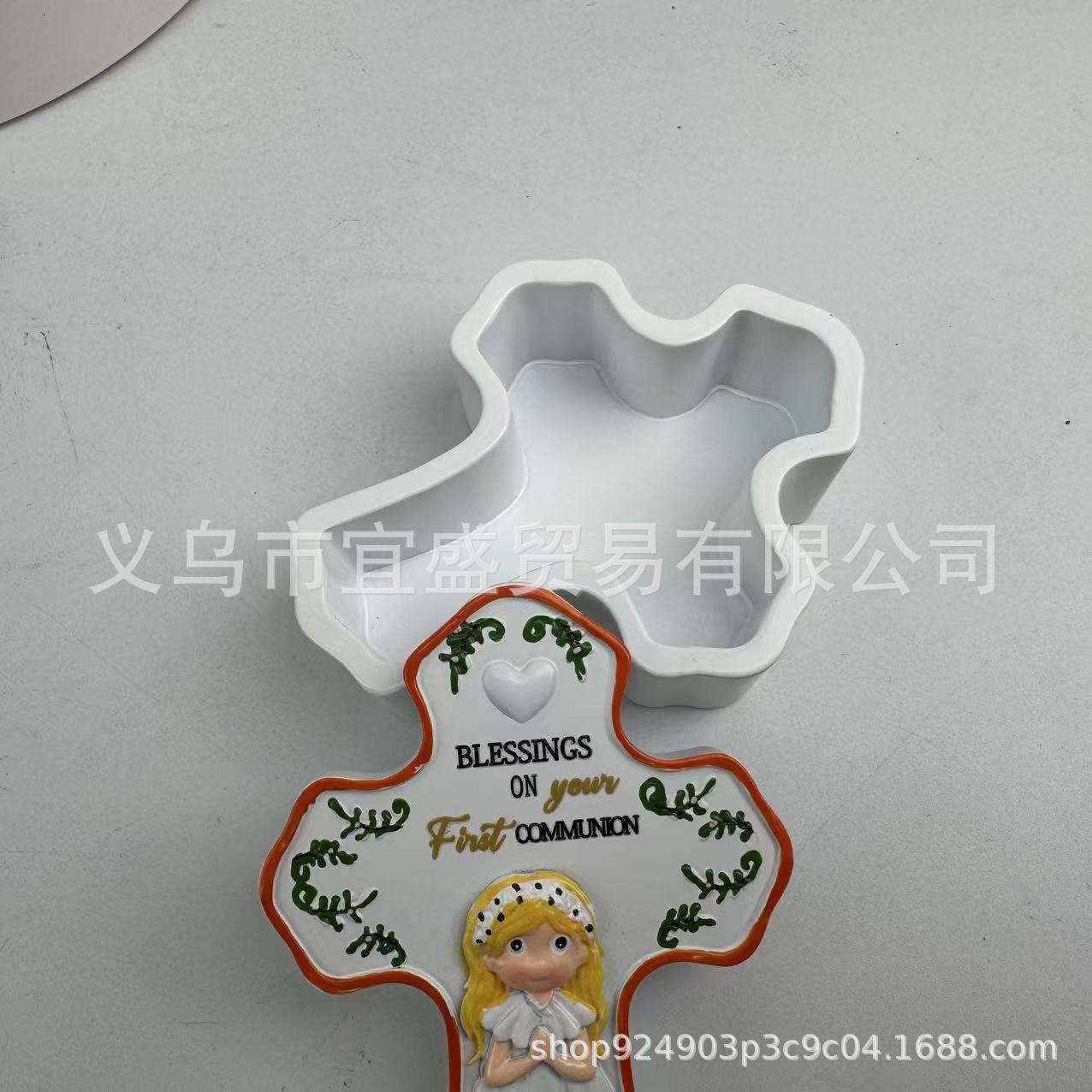 跨境情人节情侣盒男孩女孩摆件盒子装饰品设计盒子树脂工艺品设计