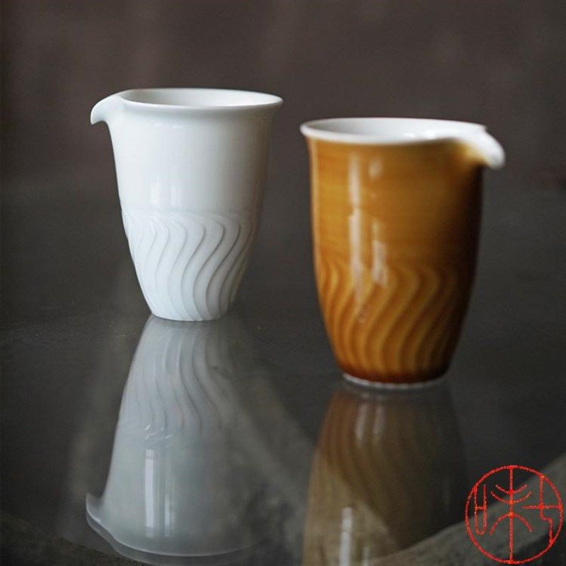 纯手工刻花刻纹公道杯陶瓷分茶器茶海茶具公杯白瓷大号简约新中式