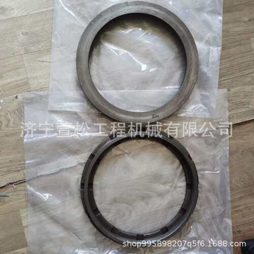 ZD220-3中联推土机配件TY230.6104A-9接头