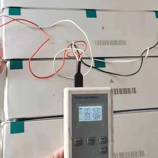 3.7V 61Ah 66Ah Li-Ionen Bolsa Celda E61/E63/E66/E71 Modell