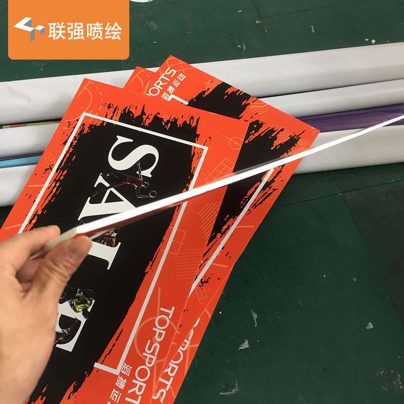 厂家制作写真裱PVC板雪弗板手举牌异型裁切展板 写真背胶裱安迪板