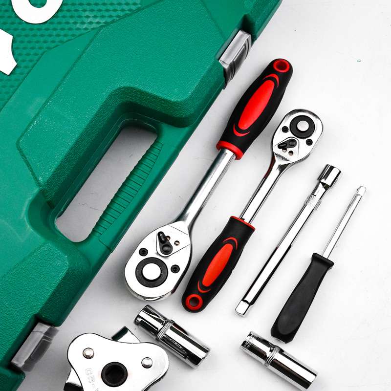 121件套汽修大中小飞快速棘轮扳手两用扳手接杆套筒工具套装