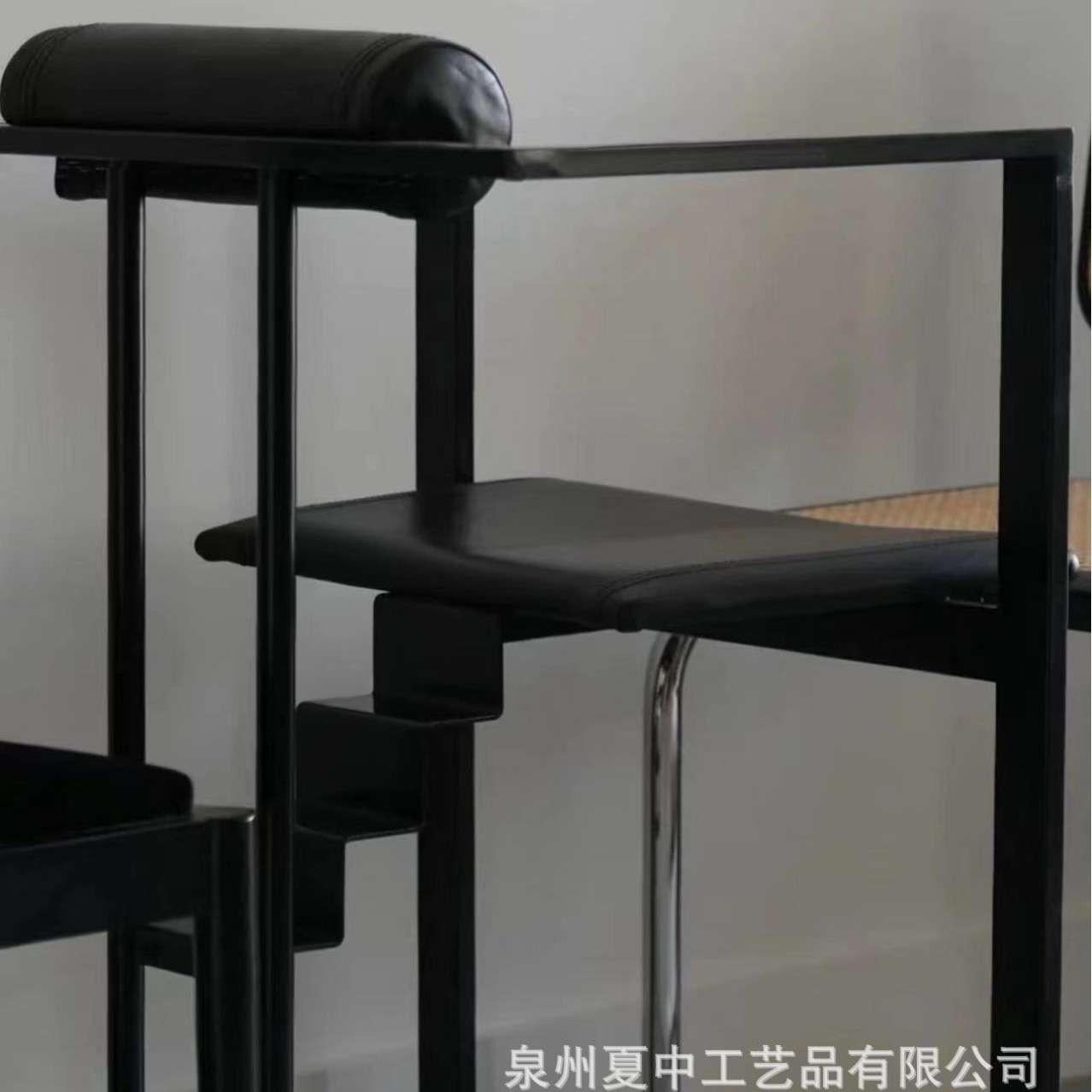 轻奢意式靠背餐椅极简创意休闲椅子时尚百搭设计师酒吧彩色吧台椅