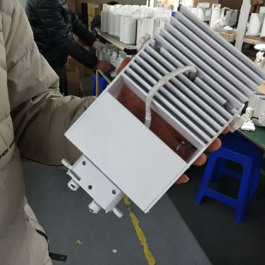 LED方形轨道灯 博物馆画廊橱窗展示灯20W 40w60w80w四线轨道灯