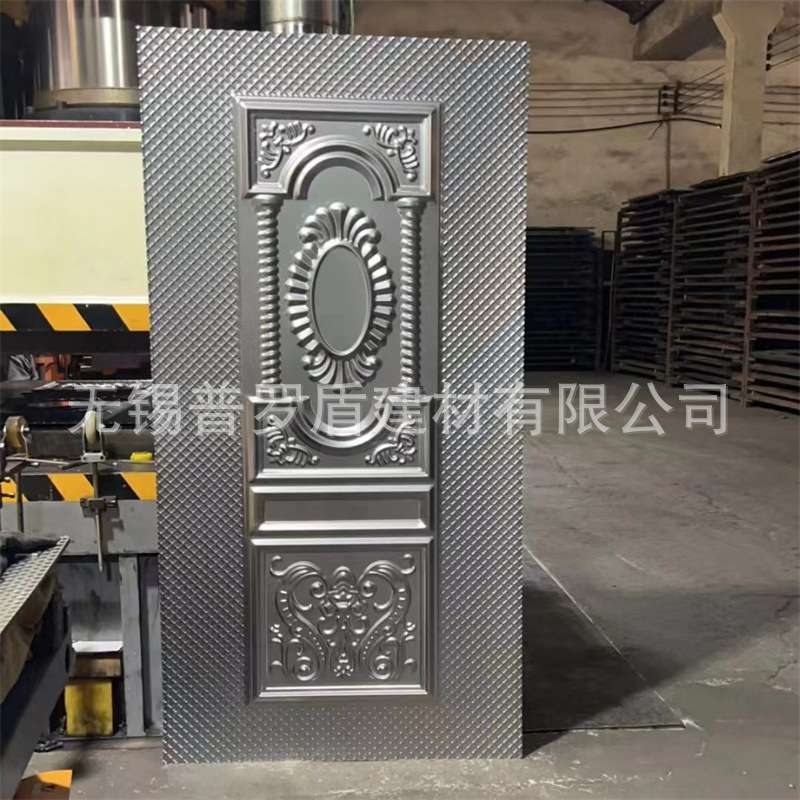 CNC护栏门板铁艺庭院门铝合金户外压花门板出口冷轧镀锌防盗门板
