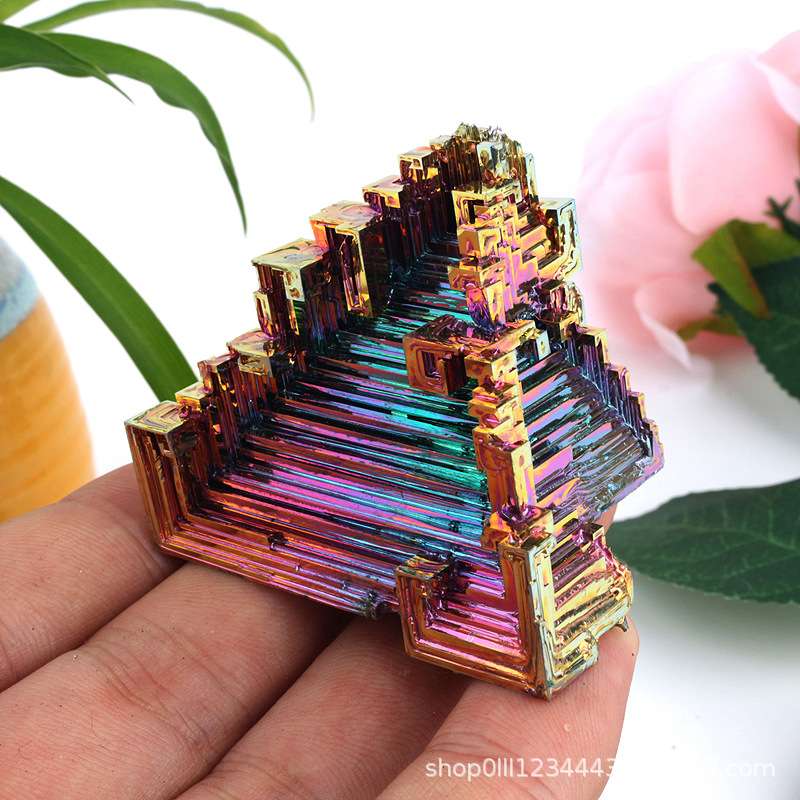 水晶铋矿摆件不规则形状铋晶体结晶稀有金属矿工艺现代简约原石