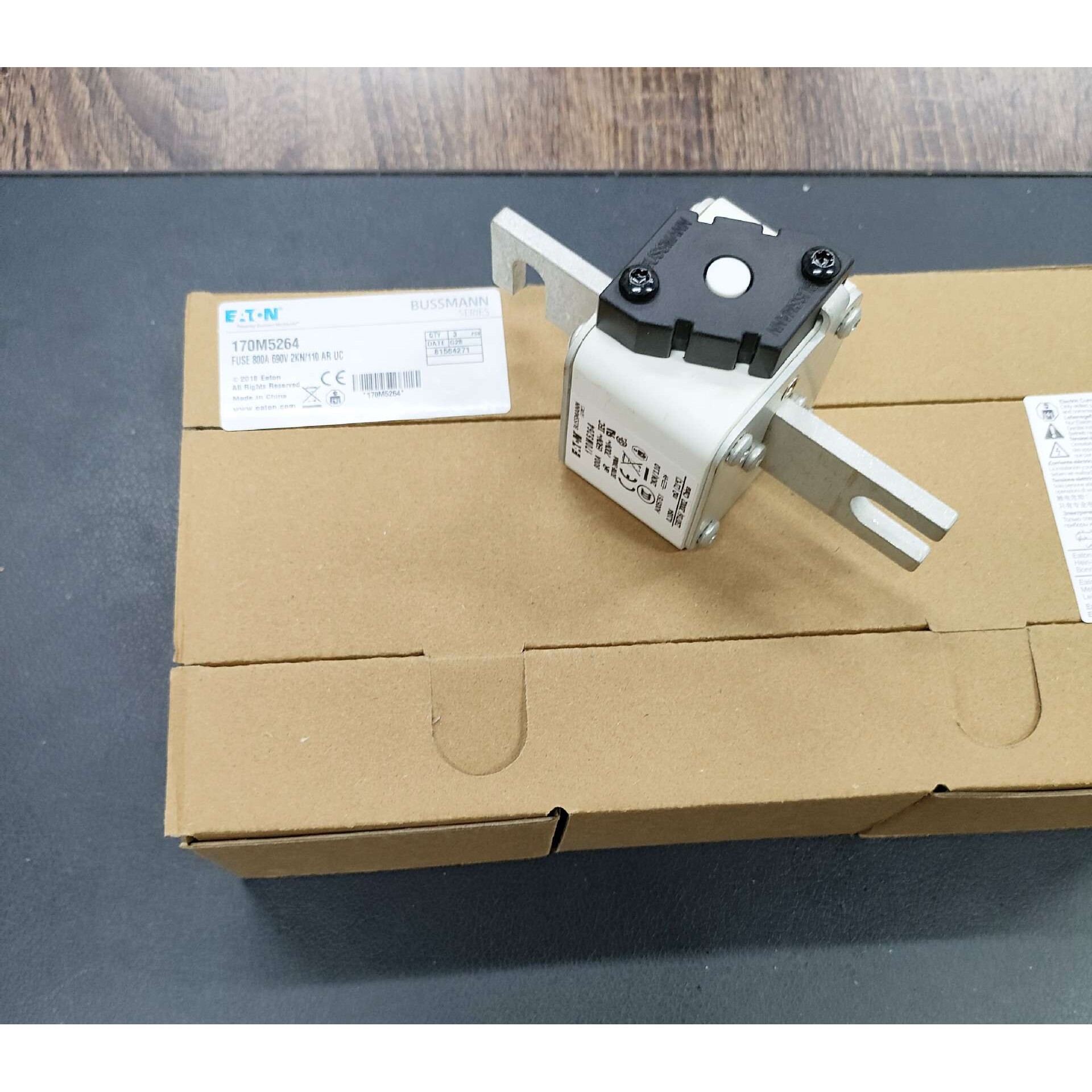 170M5264快速熔断器 690V 800A 巴斯曼BUSSMANN快速熔断器