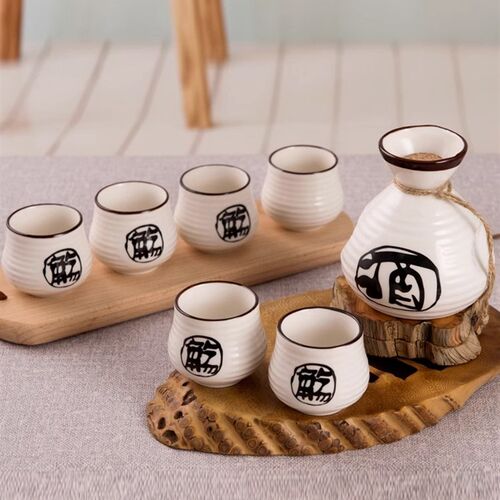 日式酒杯套装清酒酒具家用陶瓷复古小酒杯白酒分酒器温酒壶小酒盅
