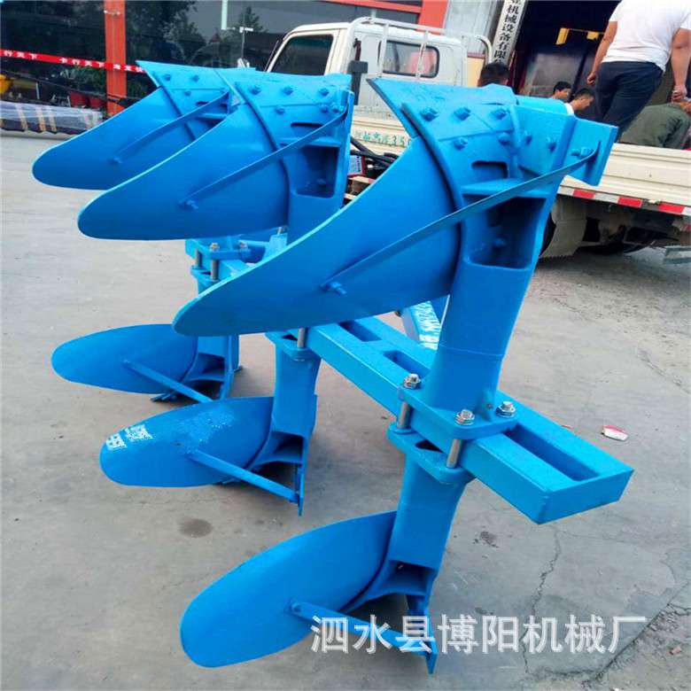 型号齐全435可调幅翻转犁 2铧3铧硬土耕种翻转犁 加固加重栅条犁
