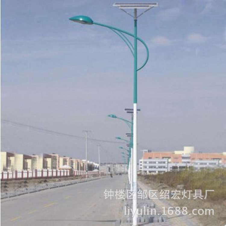 太阳能路灯专业生产7米100WLED小区公园道路led照明灯节能省电