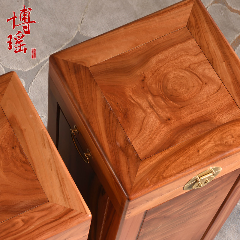 香樟木老樟木箱子全实木婚嫁箱收藏箱衣箱储物箱字画收纳结婚画桶