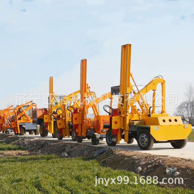 936装载机护栏打桩机 厂家供应打拔钻一体机 波形高速护栏桩木机