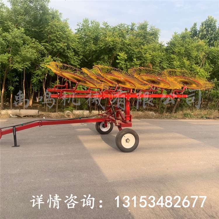 四轮拖拉机带指盘搂草机 多圆盘搂草机 残膜牧草搂草机 搂草耙子