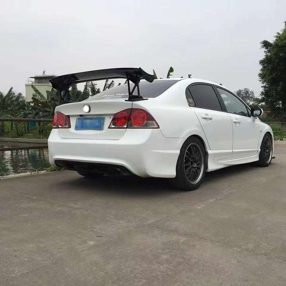 跨境热销新款GT通用款碳纤维汽车尾翼外饰改装免打孔大尾翼扰流板