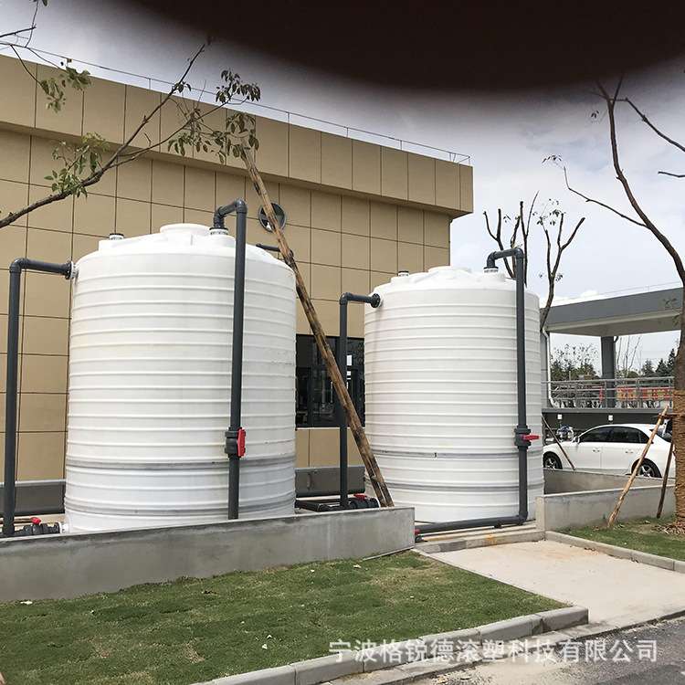 三吨加厚洗车店立式储水罐耐老化滚塑五吨八吨10立方户外塑料水箱