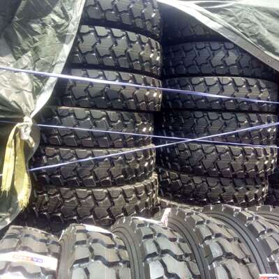 厂家 货车矿山轮胎 1000/1100/1200R20 载重卡车自卸工程轮胎