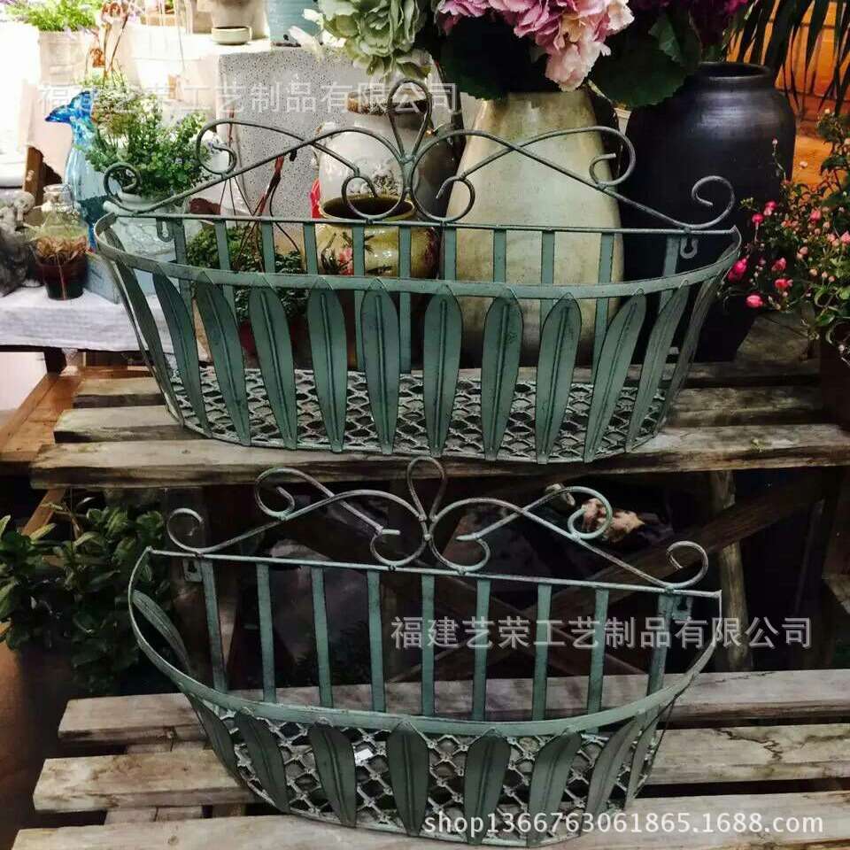 铁艺壁挂式花盆架子简约室内阳台挂墙绿植架多肉盆栽置物架收纳架