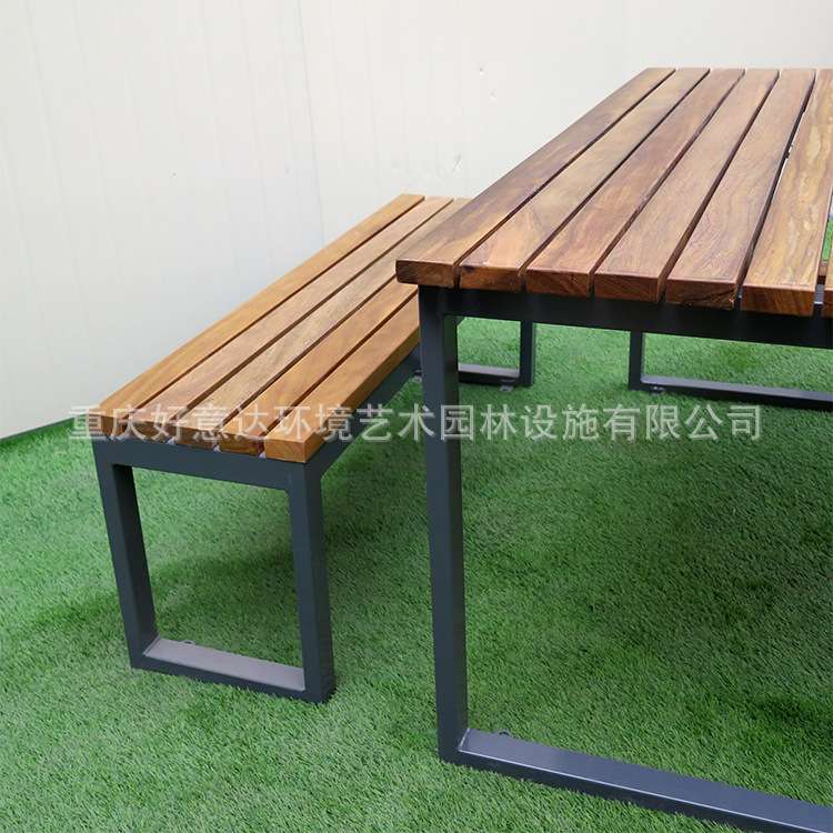 好意达户外桌椅野餐桌椅庭院休闲家具小区露天松木组合现代简约